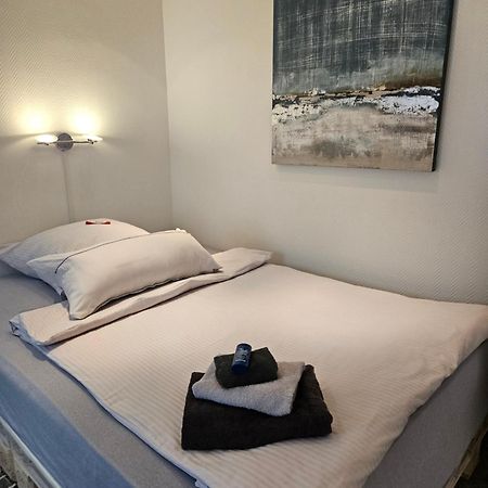 Standardzimmer Nahe Messe Und Airport 뒤셀도르프 외부 사진